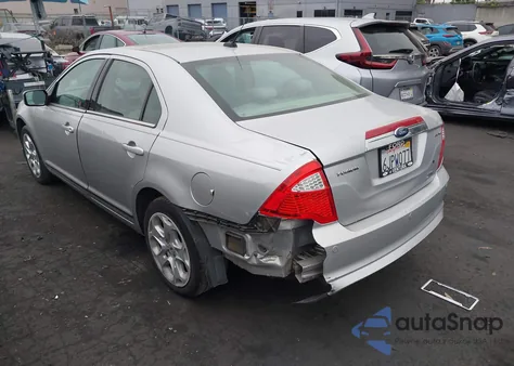 2010 Ford Fusion Se z USA, uszkodzony, nr VIN 3FAHP0HG0AR188994